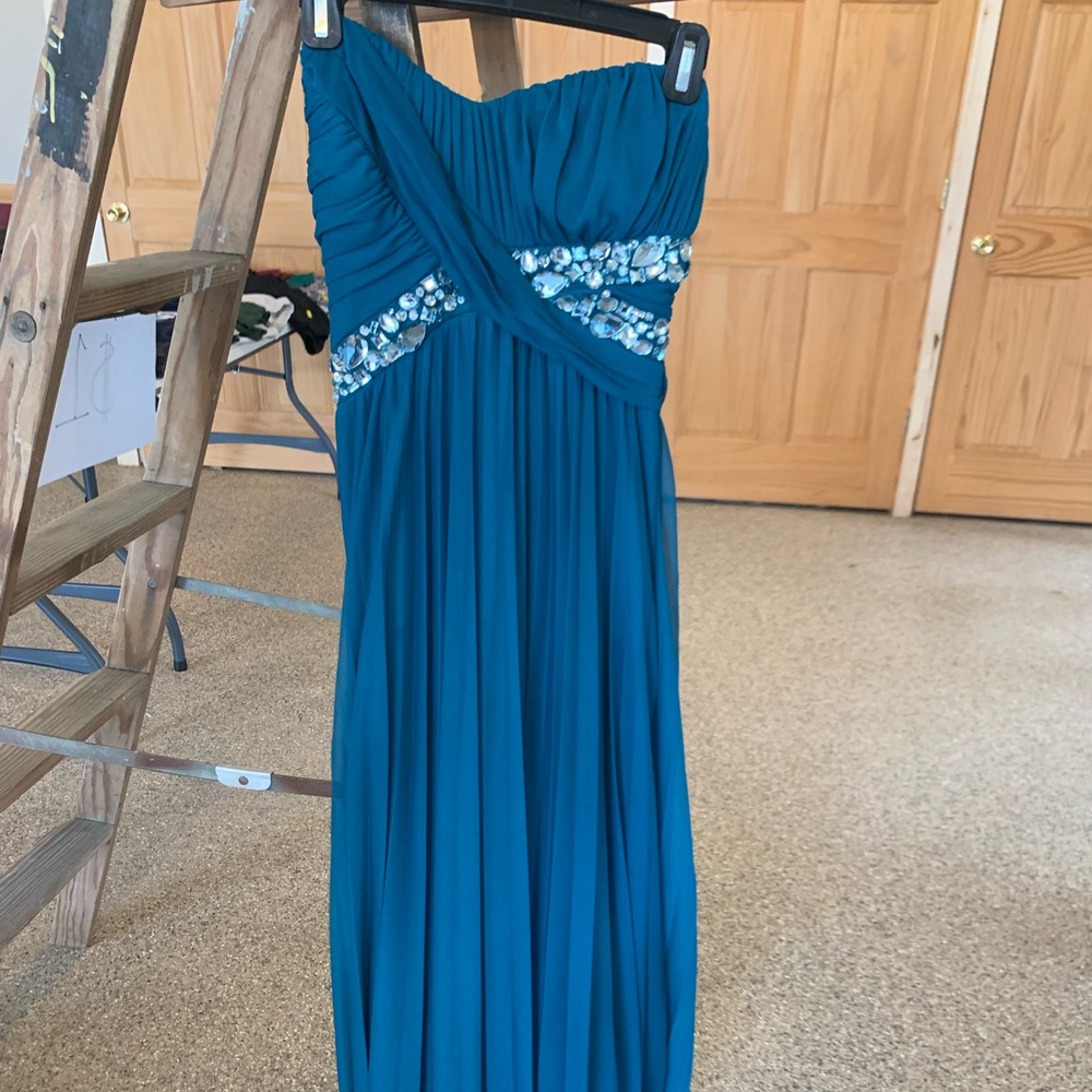 Teal Strapless Prom Dress